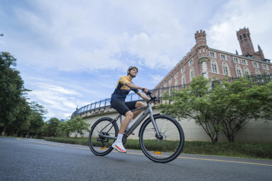 DYU lanceert de Stroll 1: een nieuwe lichtgewicht eBike voor op de weg